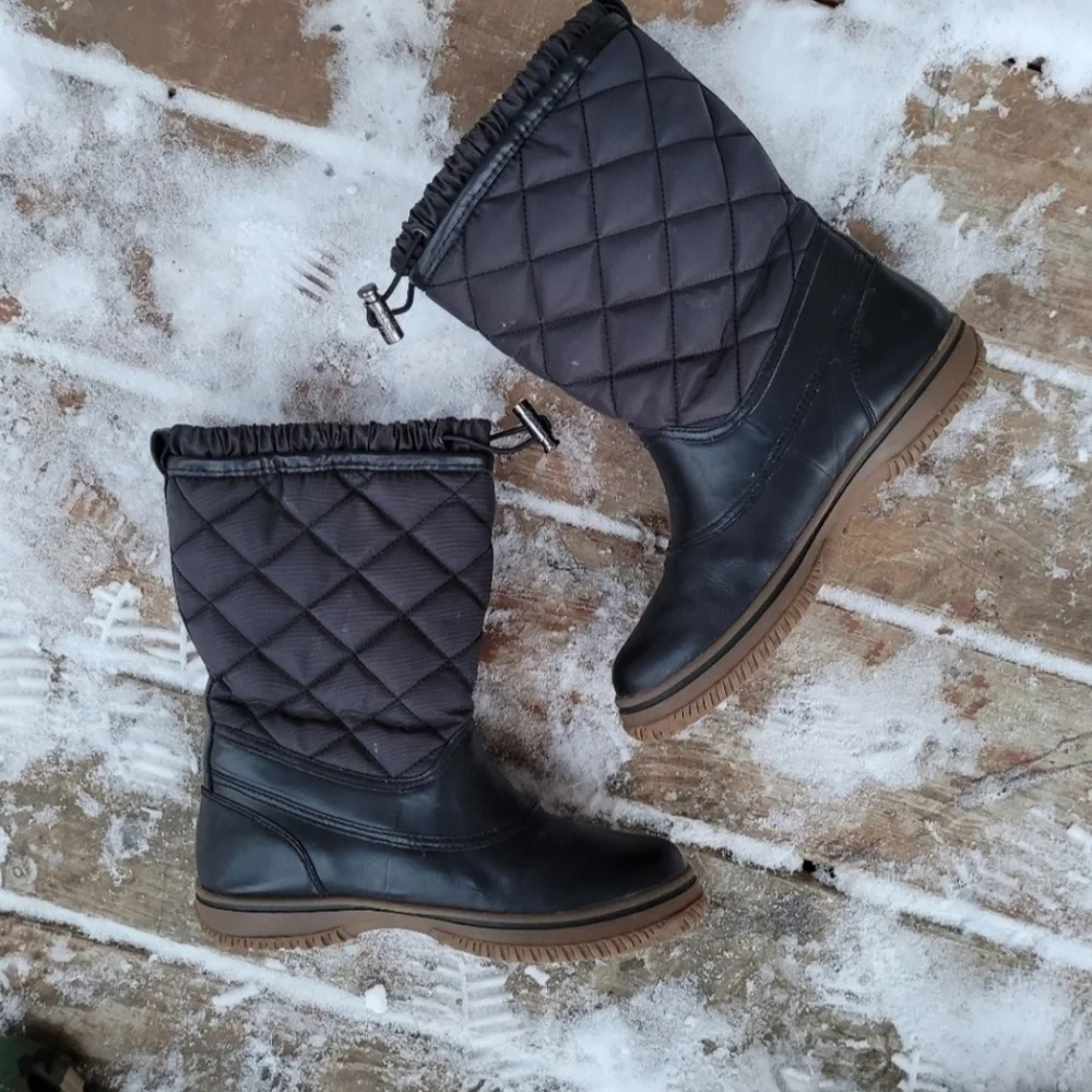 Coach Samara Quilted Boots Size 6